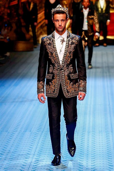 dolce and gabbana outfits men.